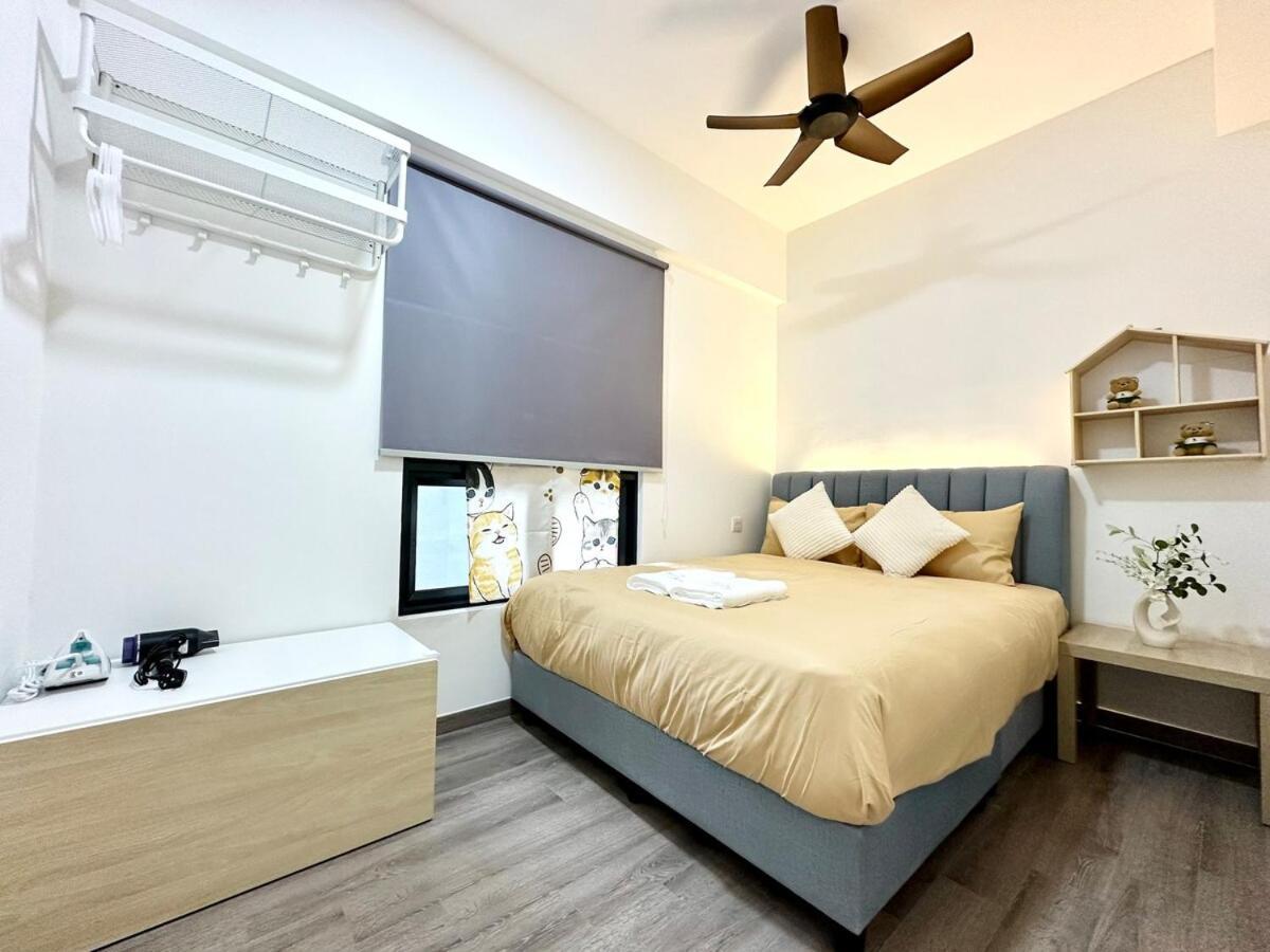 Little Series - Trx 118 - View Apartment *